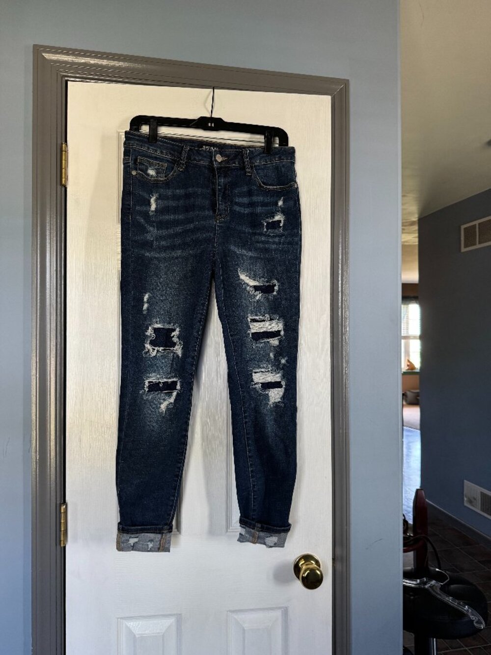 Judy Blue Size 9/29 Denim 5 Pocket Distressed Skinny Fit  Jeans JB8864EUC
